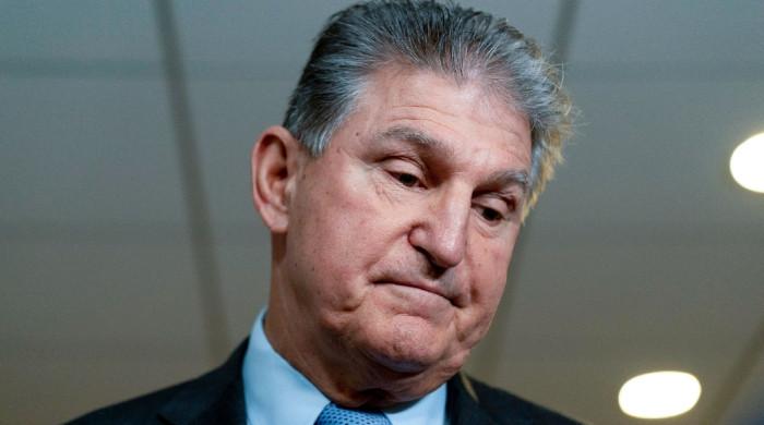 Joe Manchin returns to politics with new movement to back independent candidates
