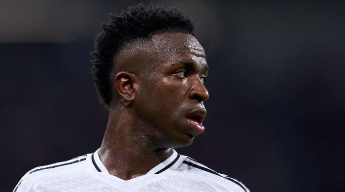 Arsenal consider move for Vinícius Júnior amid Real Madrid contract uncertainty