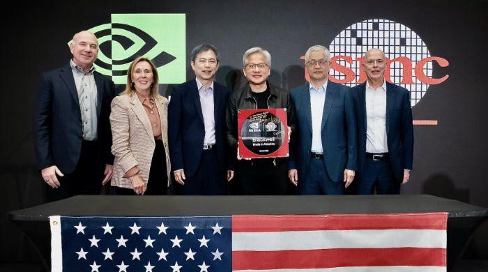 Global semiconductor market set to pass $1tn in 2026