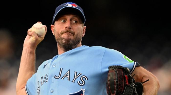 Blue Jays defeat Nationals 3-2 as Max Scherzer returns from injury