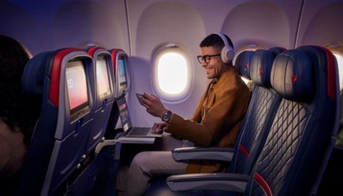 Delta launches free in-flight sports game for passengers