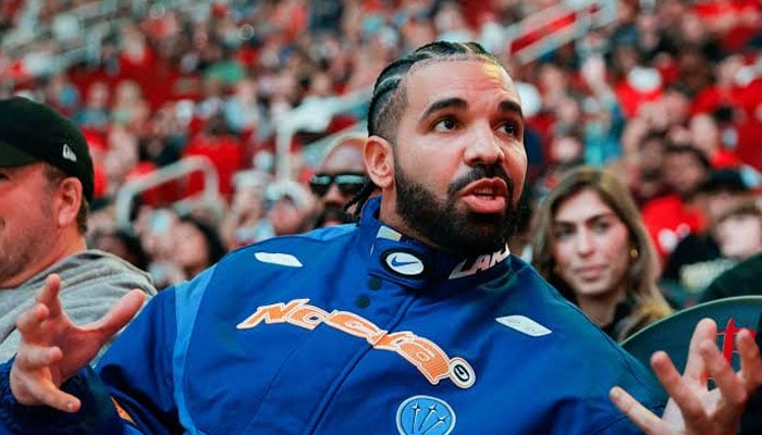 Drake makes history again after 700 weeks