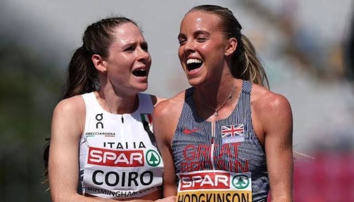 Keely Hodgkinson reaches 800m final as rival suffers dramatic fall