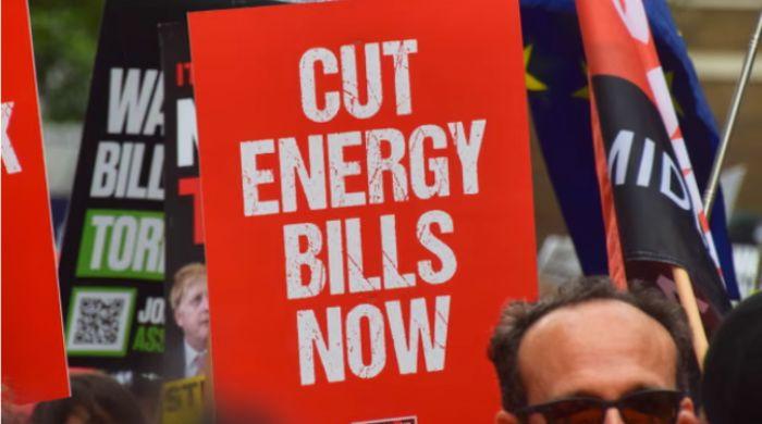 UK cost of living crisis returns as soaring energy bills threaten fresh inflation surge