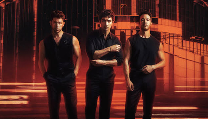 Jonas Brothers bring back iconic Burning Up tour and this time it’s massive