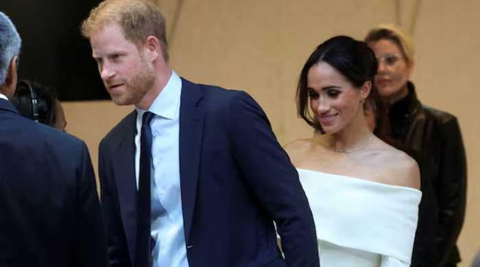 Prince Harry appears in new video 