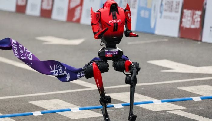 Chinese humanoid robot beats Usain Bolt’s 100m record in 9.32 seconds