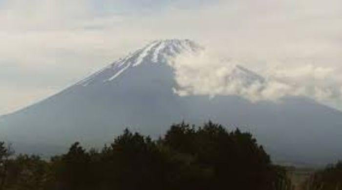 Mount Fuji: Recent incident sparks concern after father leaves 7-year-old son alone to continue hike