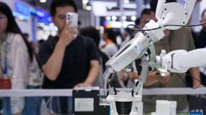 Wheeled robots outsort humanoids at China's WRC 2026
