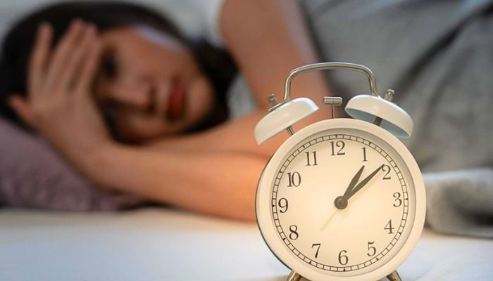 New study reveals irregular sleep patterns accelerate biological aging