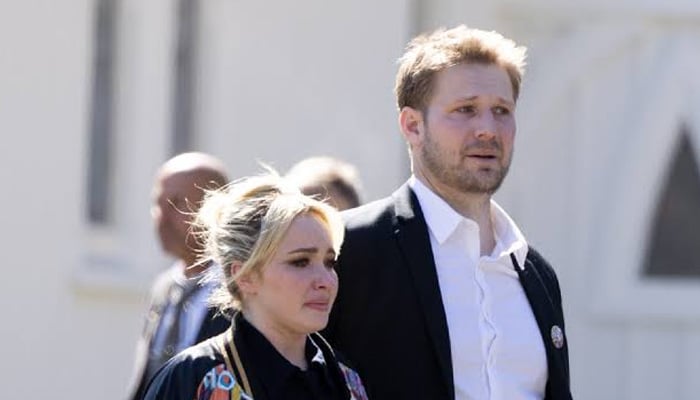 Hayden Panettieres boyfriends attempts to make amends after punching actress revealed