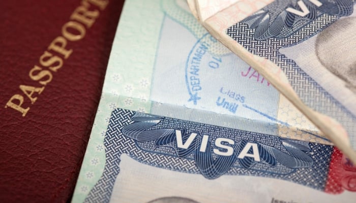 US could revoke up to 200,000 visas under Trump asylum crackdown