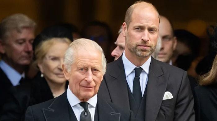 How King Charles & Prince William will handle Prince Harry: Palace worker reveals