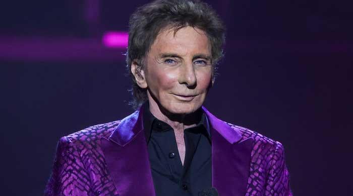Barry Manilow announces break from touring after canceling shows