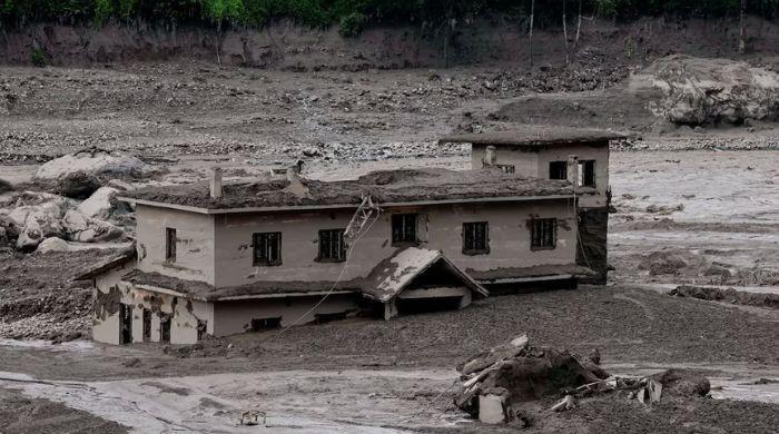 Deadly Nepal-Tibet border flash flood: 291 foreign tourists among 384 missing 
