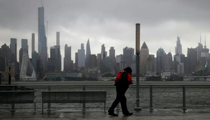NYC storm warning: heavy rain, damaging winds and tornado possible Thursday