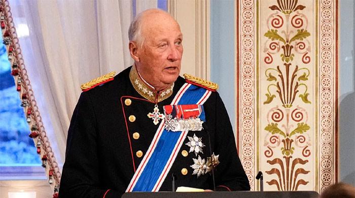 King's health deteriorates, condition is 'very serious'