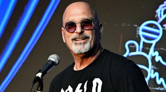 Howie Mandel opens up about mental health struggles that almost killed him