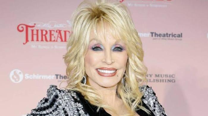 CNN apologizes to Dolly Parton loved one’s for tribute blunder