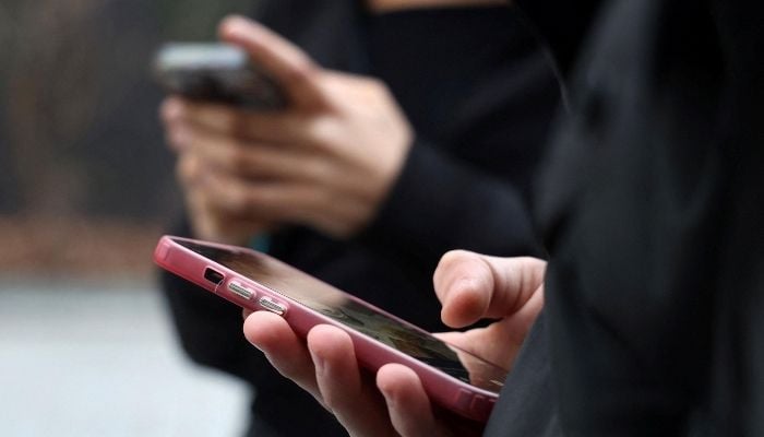 Britain’s 5G networks face an AI stress test as performance lags: Report