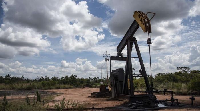 Trump claims ‘majority’ US control of Venezuelan oil reserves in new deal
