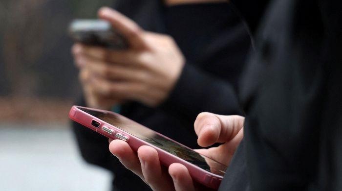 Britain’s 5G networks face an AI stress test as performance lags: Report