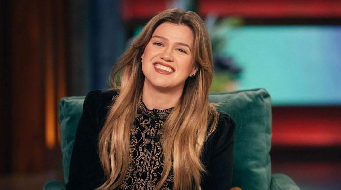 Kelly Clarkson gets honest about her talk show's impact on her ahead of final episode