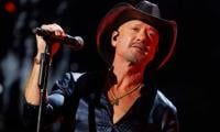 Tim McGraw pokes fun at himself after embarrassing mishap on Ohio stage