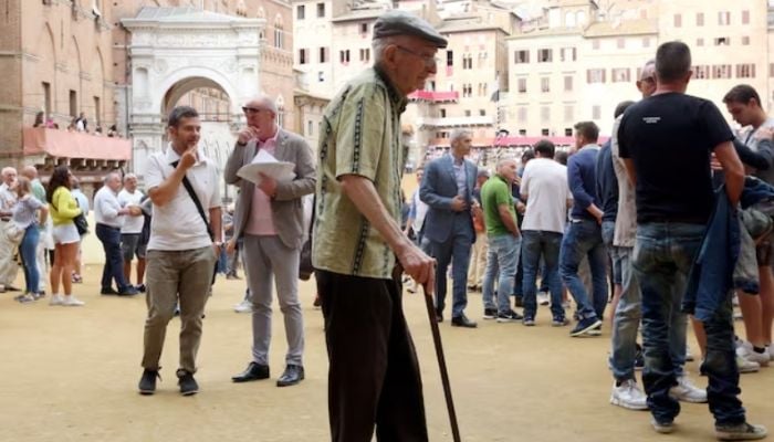 Italy’s national statistics bureau, ISTAT, has released stark new demographic projections showing that the countrys resident population is set to drop from 58.9 million to 55 million by 205