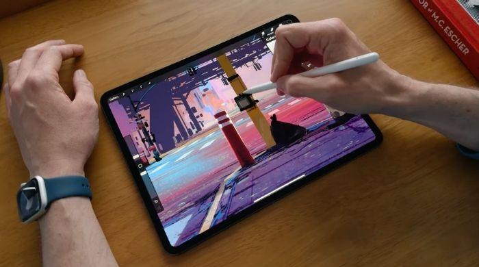 3 reasons Apple Pencil won't come to iPhone Ultra