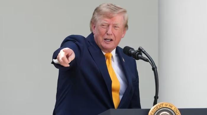 Trump pushes Apple to change Lake Ontario to ‘Lake America’ on Apple Maps