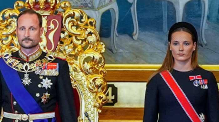 New king takes oath in Norway 