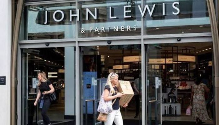 UK retailer John Lewis sees 8-fold rise in AI shopping
