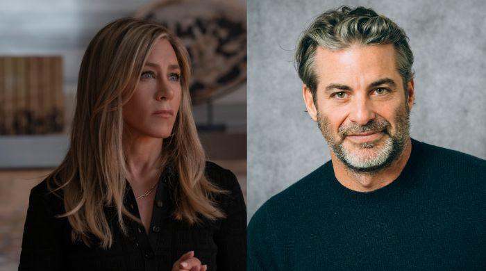 Jennifer Aniston embarrasses her boyfriend Jim Curtis
