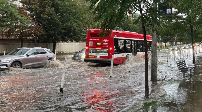 Toronto storm cleanup begins as thousands remain without power across Ontario