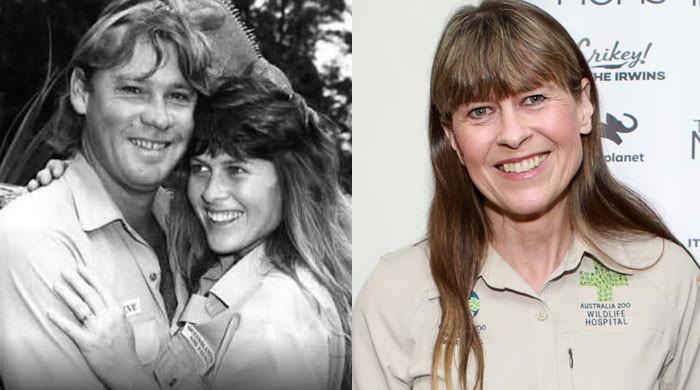 Terri Irwin says grief 'still walks with her' 20 years after husband Steve's death