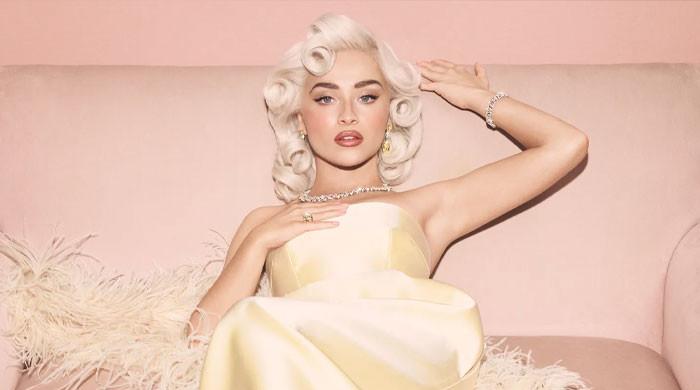 Sabrina Carpenter moves closer to EGOT with first Emmy win
