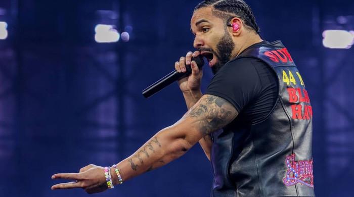 Drake urged to attack Jay-Z in rumoured ‘FOMO’ project