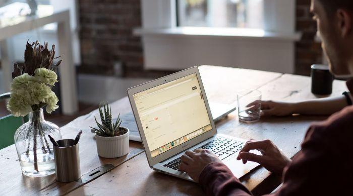 Why more retirees are turning to AI chatbots than ever