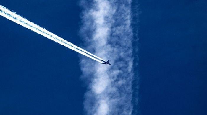 Google, Cathay Pacific expand AI trials to cut aircraft contrail warming 