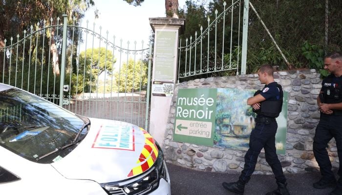 $10M Renoir Museum heist: 3 paintings stolen in France
