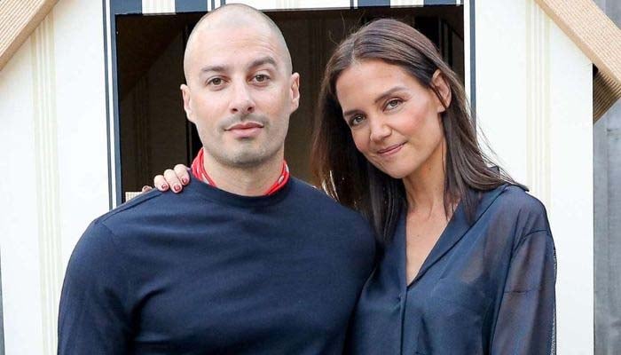 Katie Holmes enjoys Italian escape with Jason Bard Yamosky