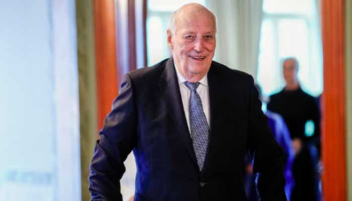 Royal house says King and Queen will attend King Harald’s funeral with children