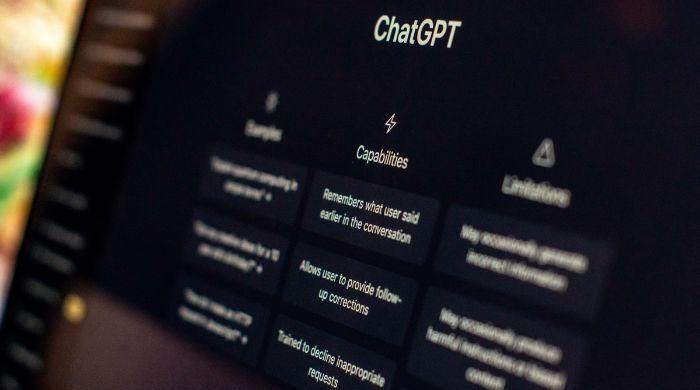 5 things experts say never to tell ChatGPT