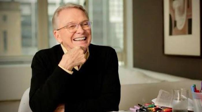 Bob Mackie, fashion trailblazer, dies at 87