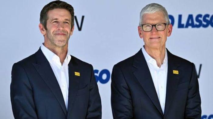 Is Tim Cook shielding Apple's new CEO from politics?