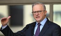 Australia eyes ‘world-leading’ ban on smart glasses
