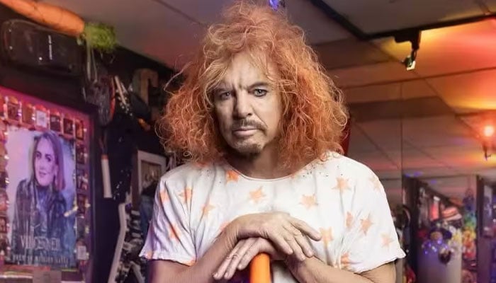 Why Carrot Top attempted suicide?