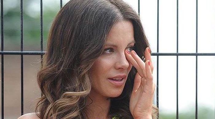 Kate Beckinsale shares cryptic posts after wiping social media