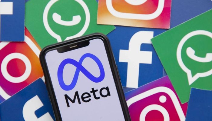 Facebook and Instagram back online after sudden US outage shocks thousands